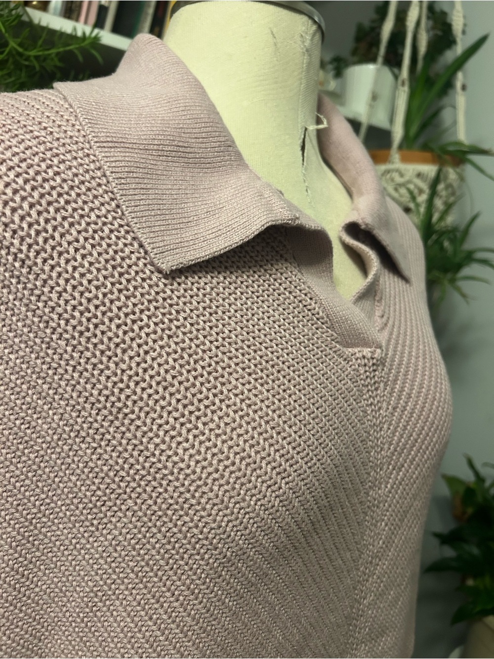 Weatherproof Pale Lavender Collared V-Neck Knit Vest